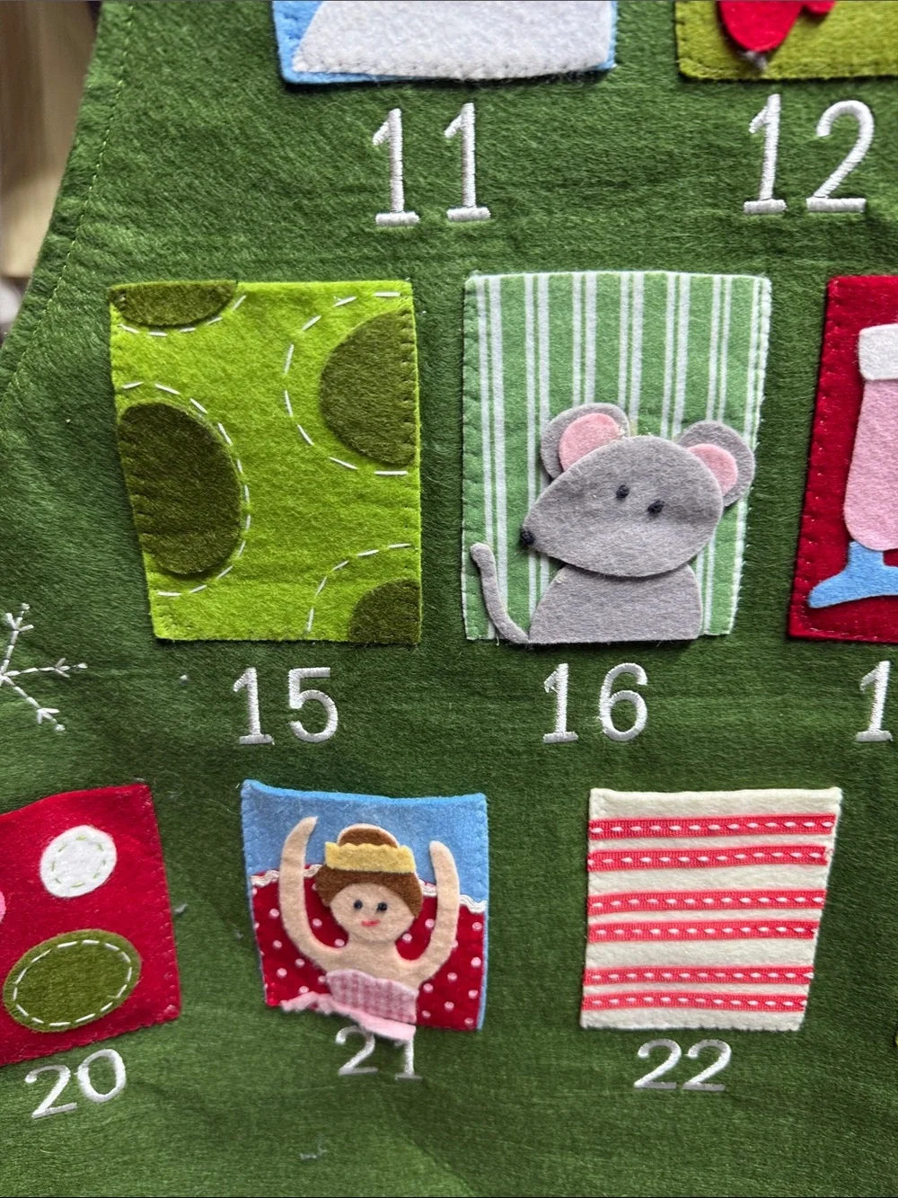 Pottery Barn Kids Festive Green Felt Christmas Tree Advent Calendar